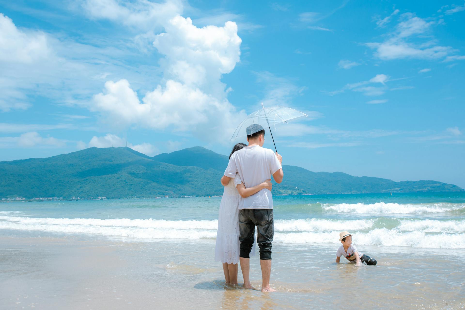 6-Day Tour To Vietnam: A Scenic & Cultural Getaway