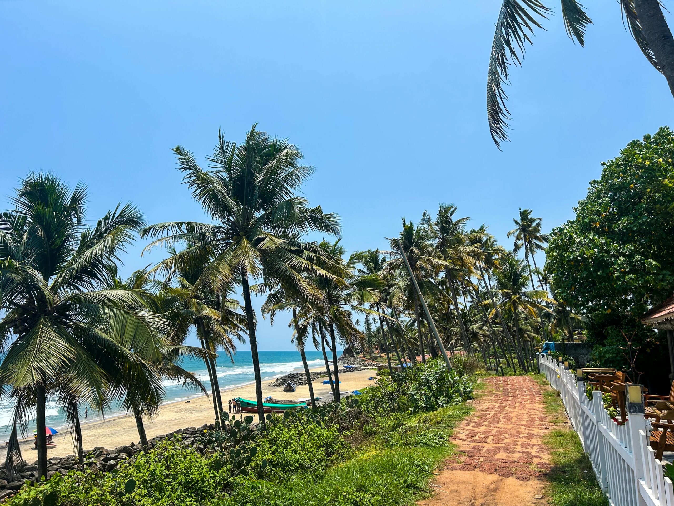 Classic 5 Days Kerala Honeymoon Tour Package